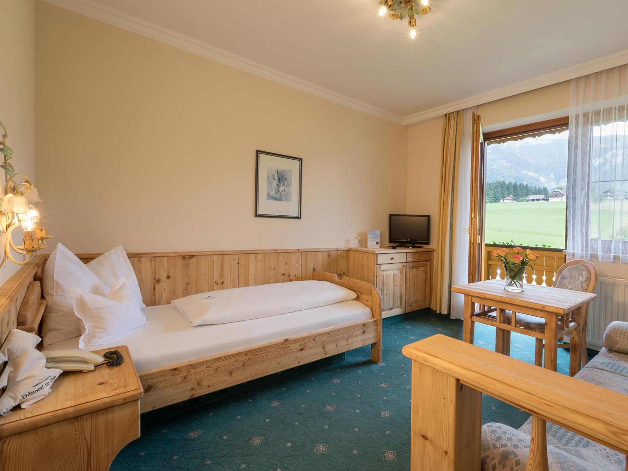 Landhotel Haeuserl Im Wald Grobming Dış mekan fotoğraf