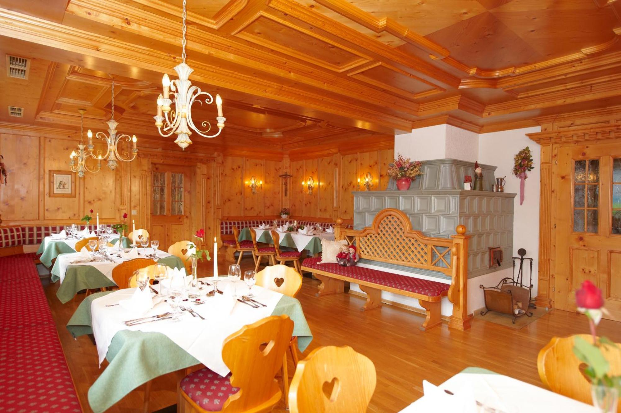 Landhotel Haeuserl Im Wald Grobming Dış mekan fotoğraf